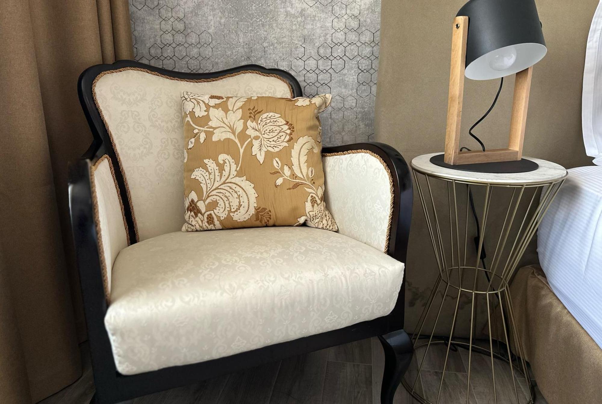 Appartamento Contemporary Charm In Old Sofia Esterno foto